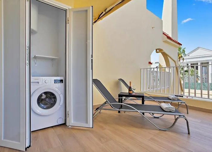 Beach, Beaches At 400m, 2 Terraces